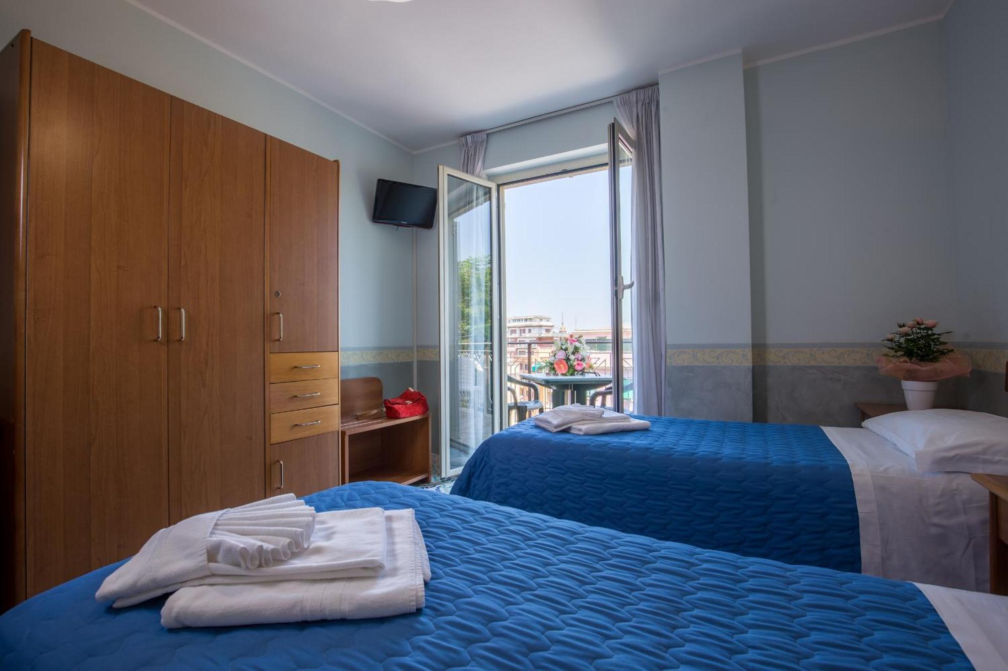 רומא Hotel Casa Tra Noi מראה חיצוני תמונה