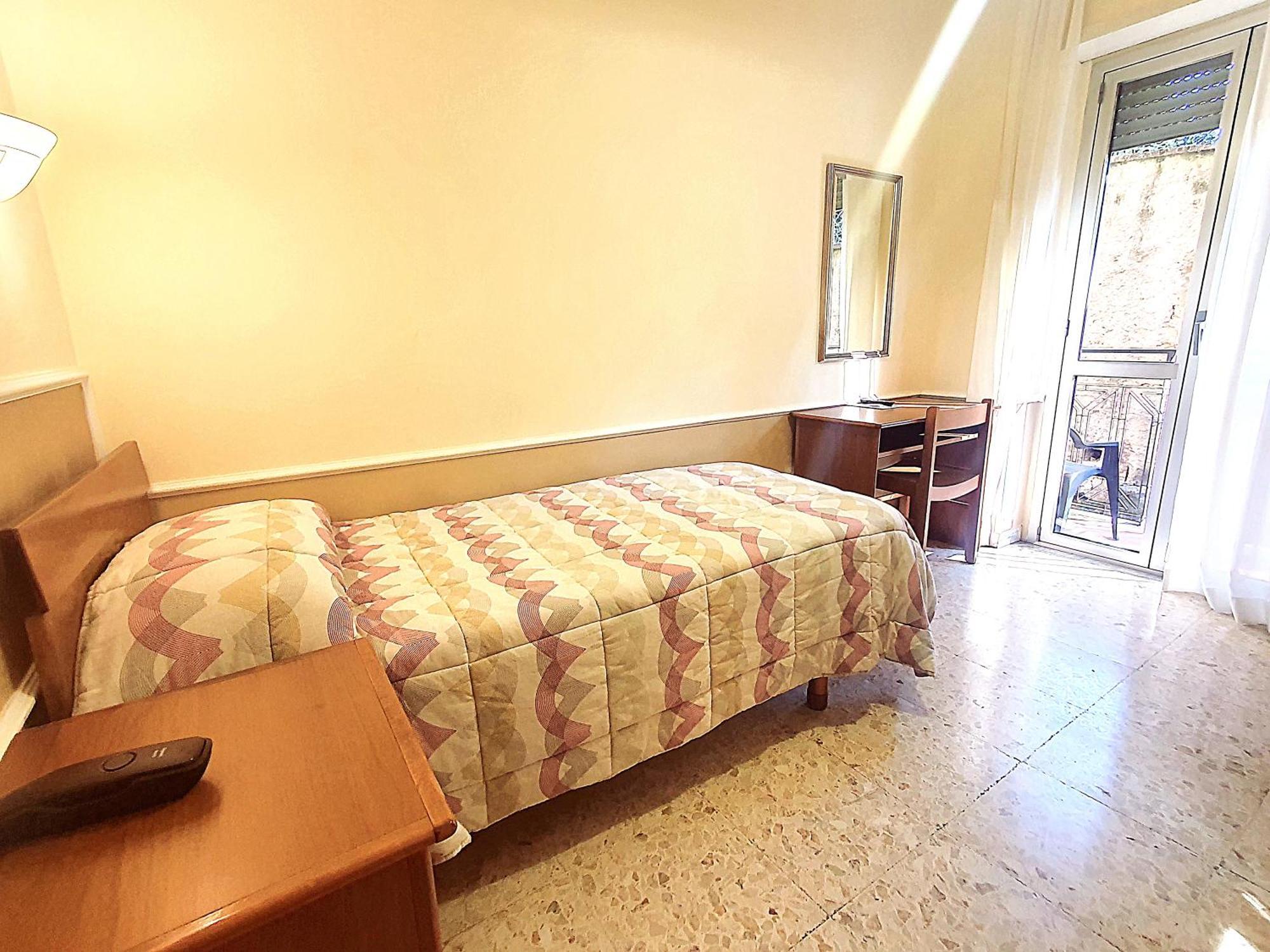 רומא Hotel Casa Tra Noi מראה חיצוני תמונה
