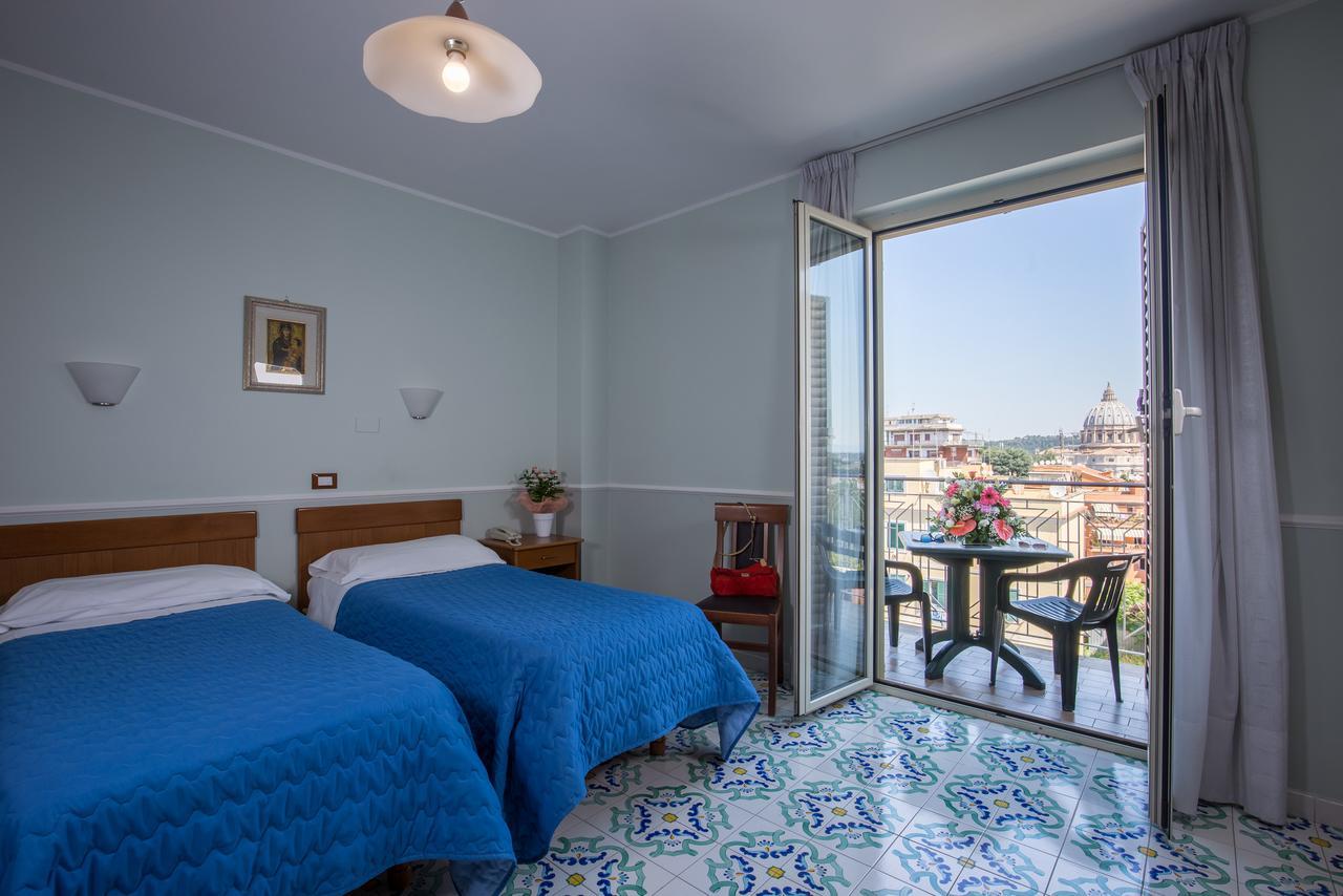 רומא Hotel Casa Tra Noi מראה חיצוני תמונה